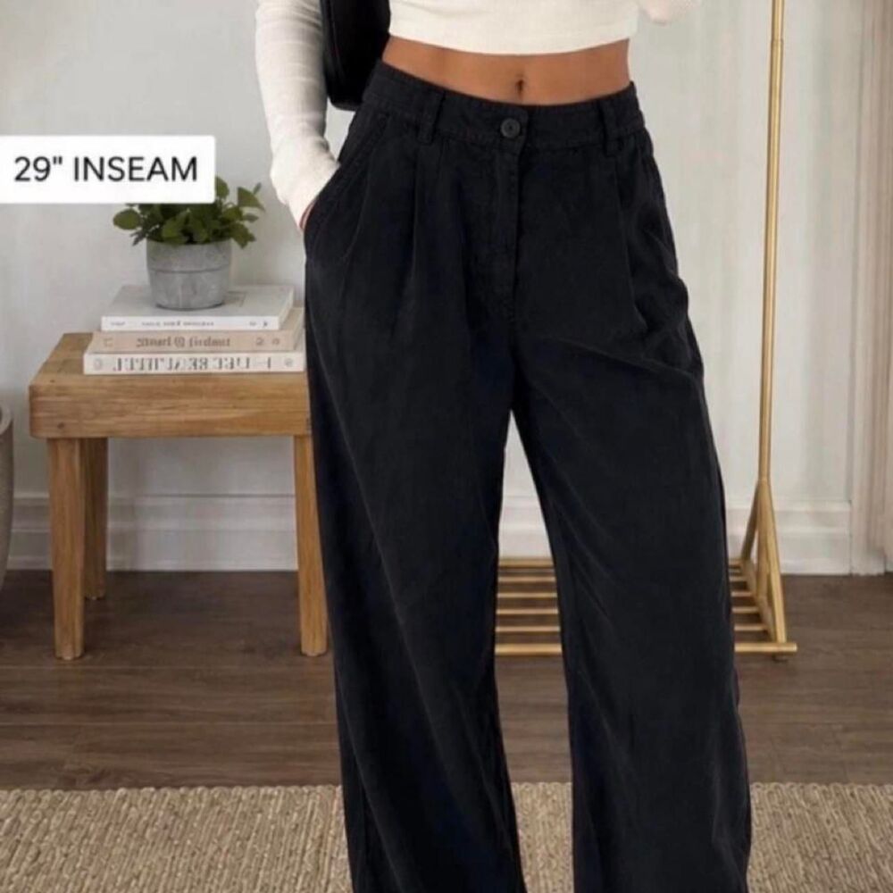 Djerf-avenue Women's Black and Grey Trousers